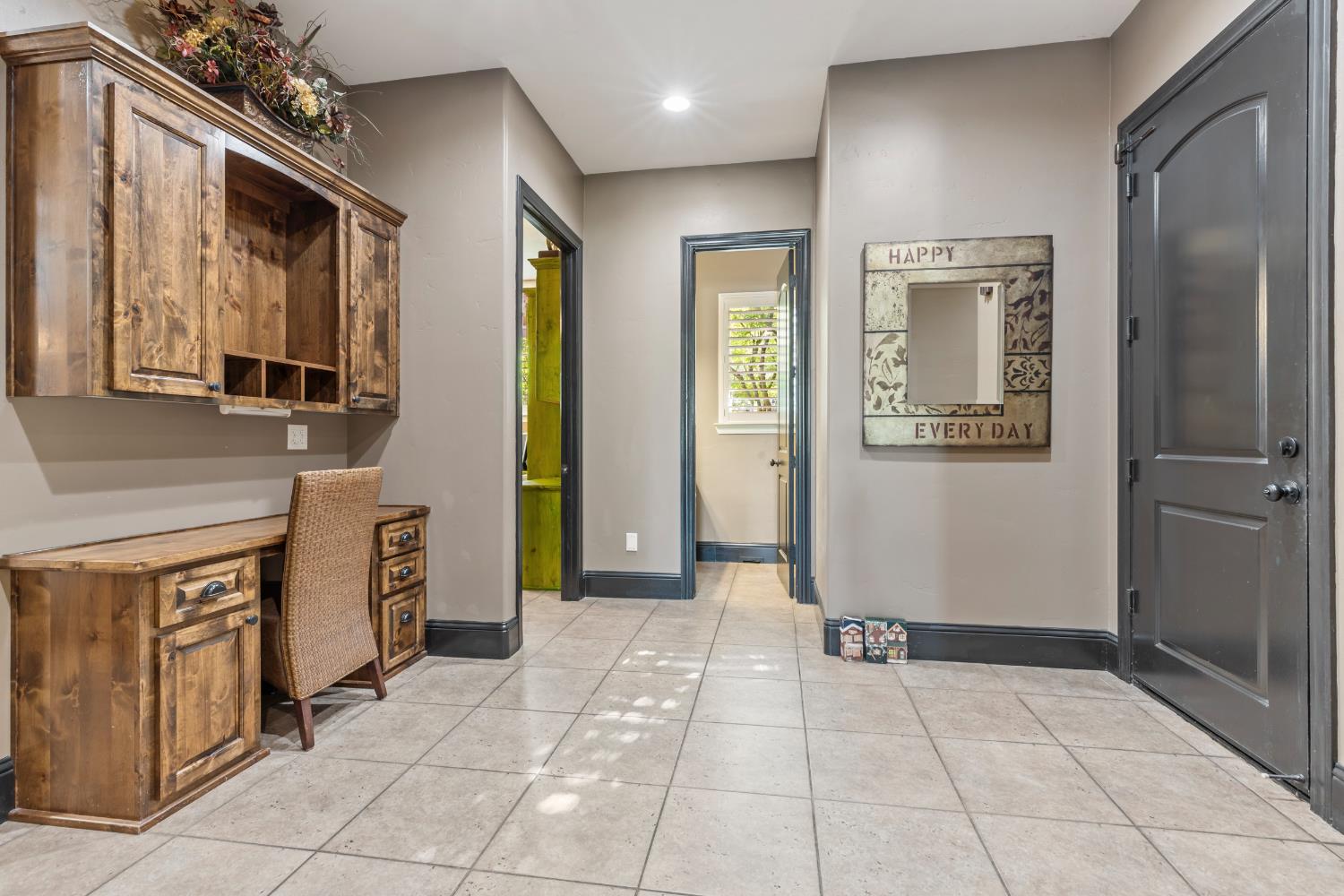 29533 E Chapman Way, Escalon, CA 95320