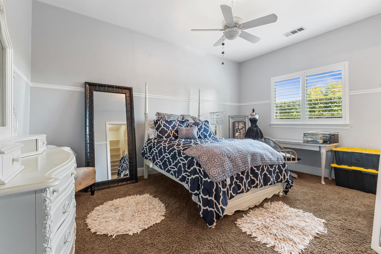 29533 E Chapman Way, Escalon, CA 95320