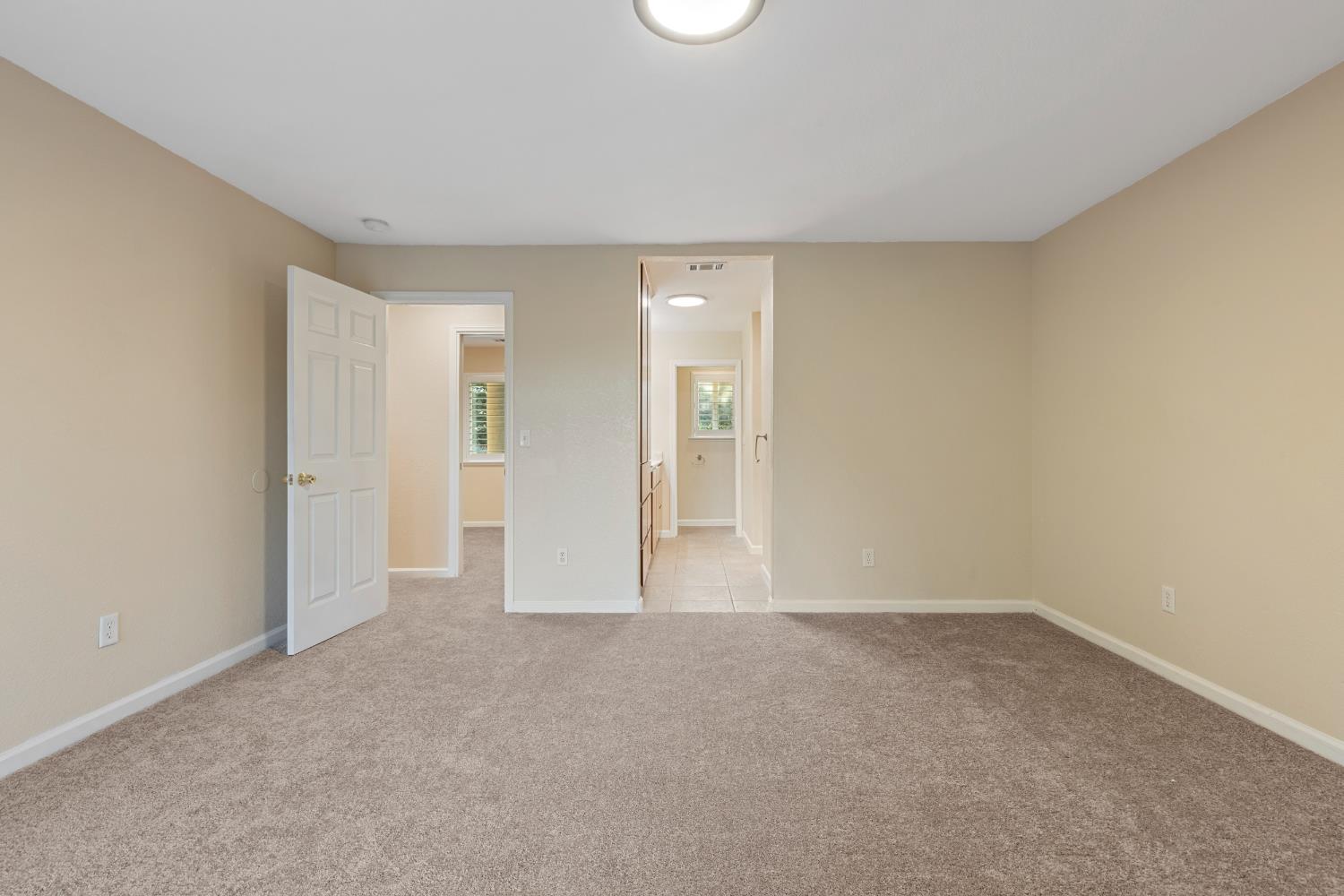 29533 E Chapman Way, Escalon, CA 95320