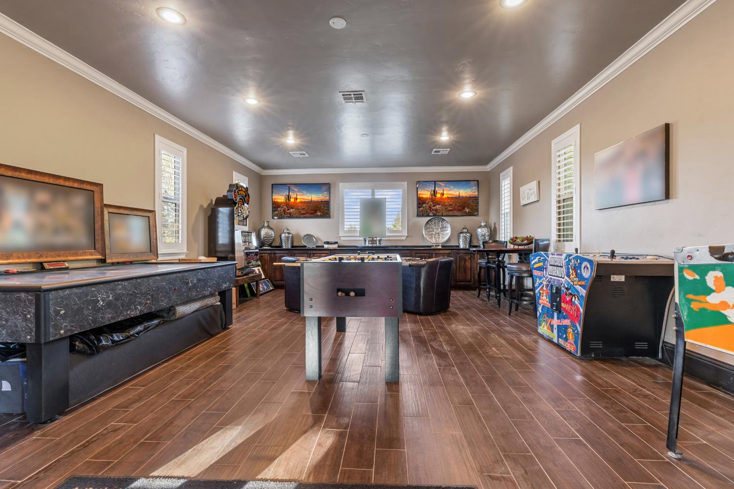 29533 E Chapman Way, Escalon, CA 95320