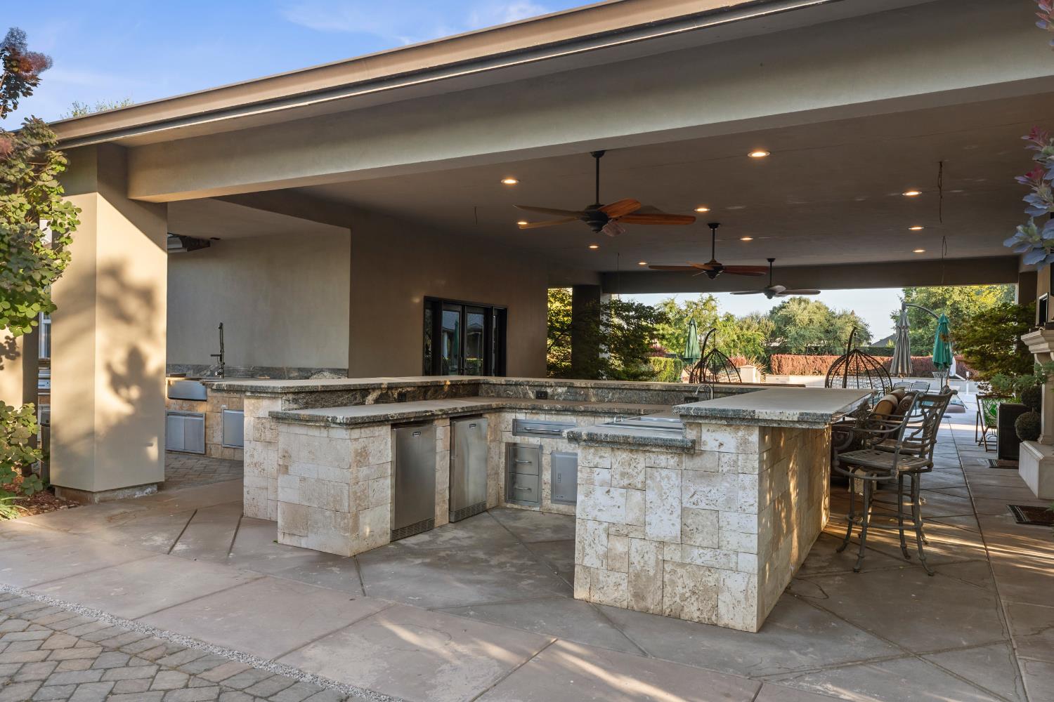 29533 E Chapman Way, Escalon, CA 95320