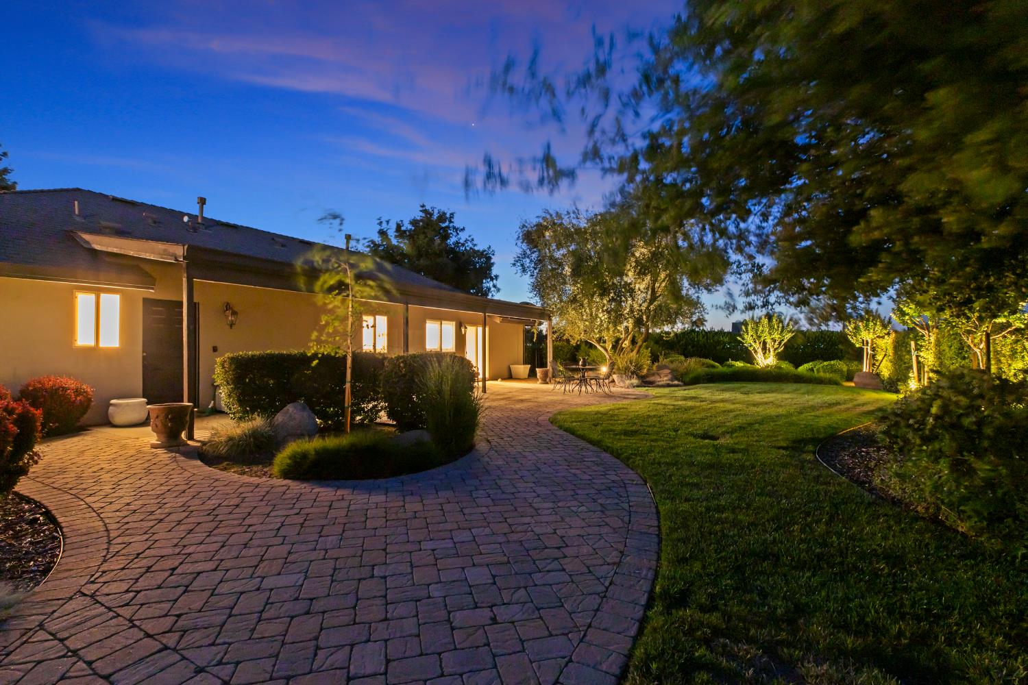 29533 E Chapman Way, Escalon, CA 95320