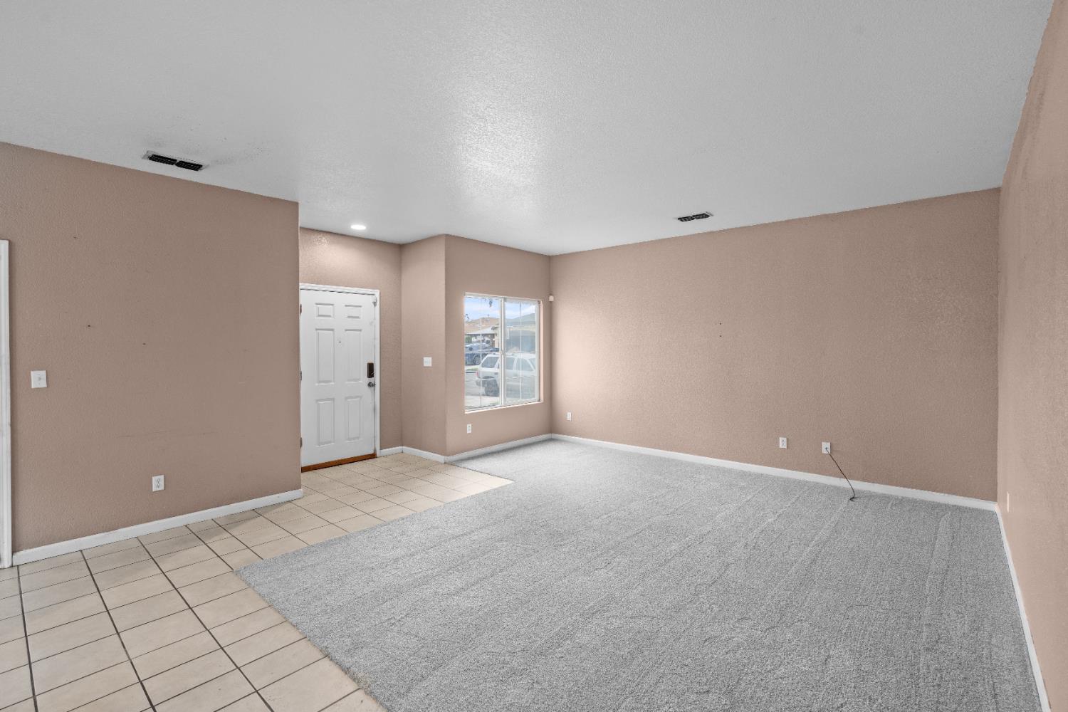 337 Lukas St, Turlock, CA 95380