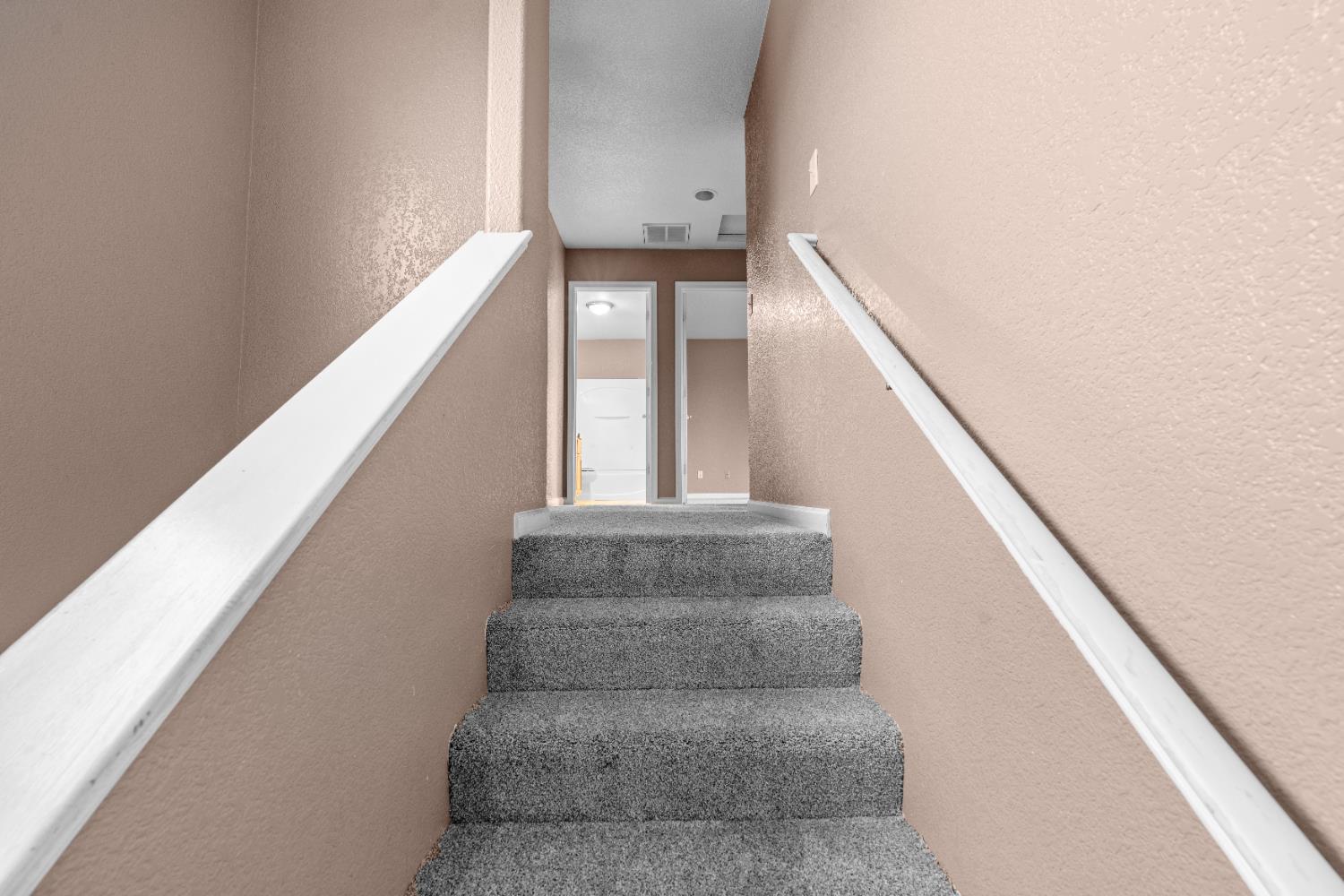 337 Lukas St, Turlock, CA 95380