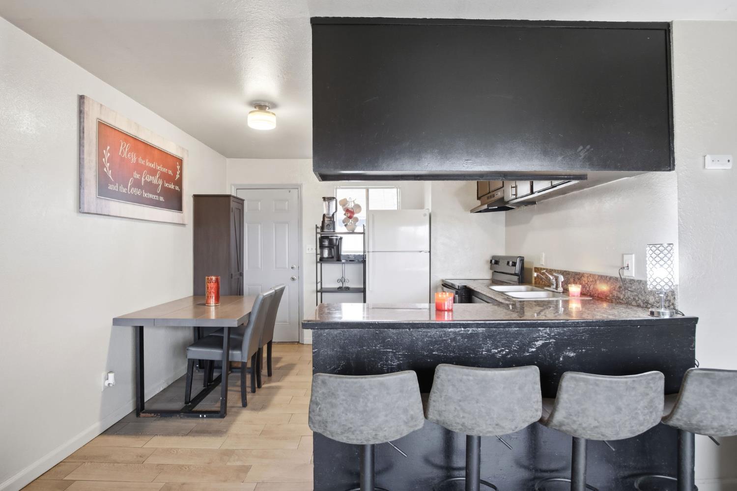 1931 Hackett Rd, Ceres, CA 95307