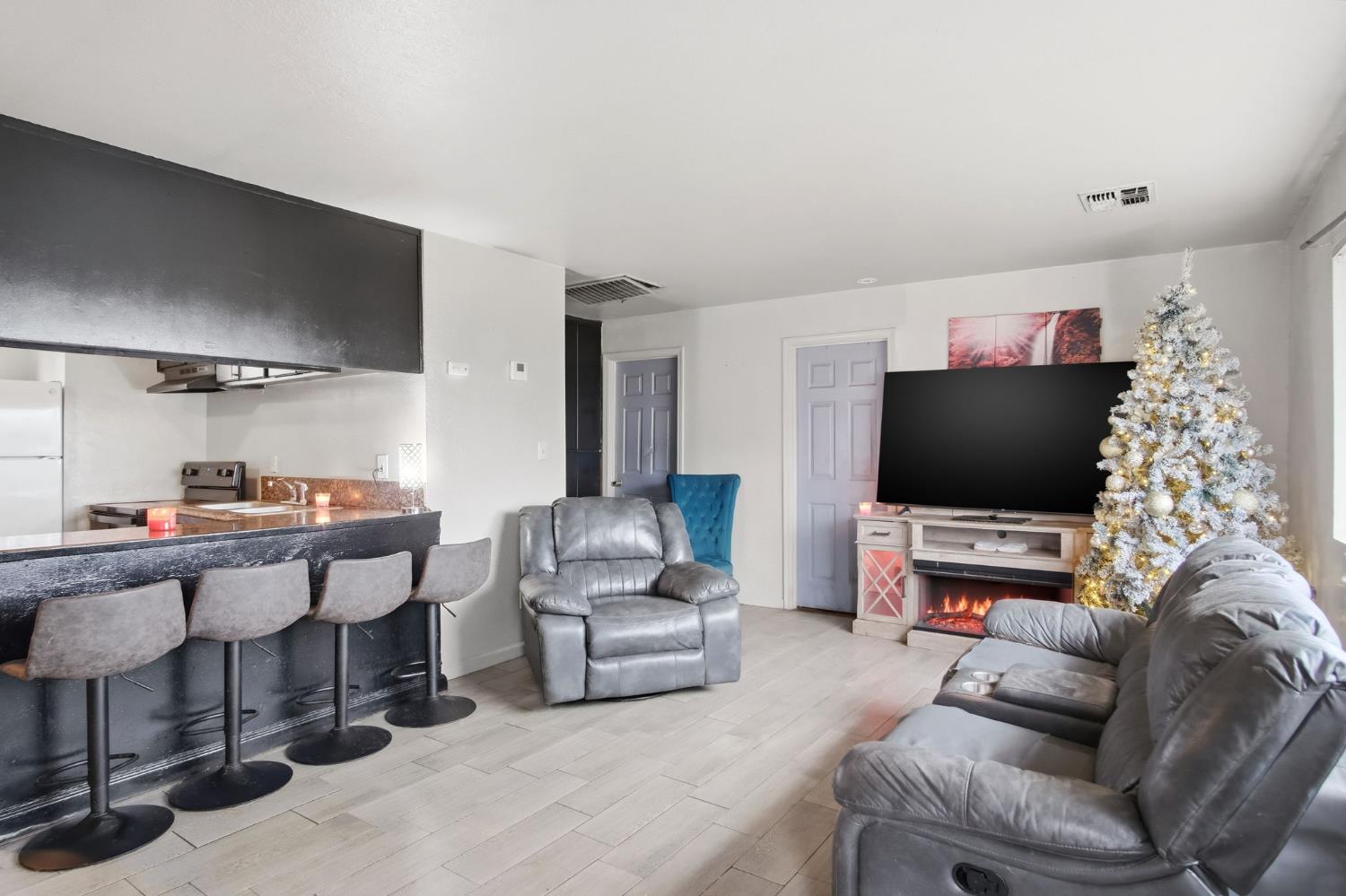 1931 Hackett Rd, Ceres, CA 95307