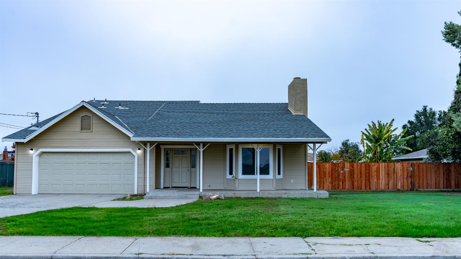 12501 Riverside Rd, Waterford, CA 95386