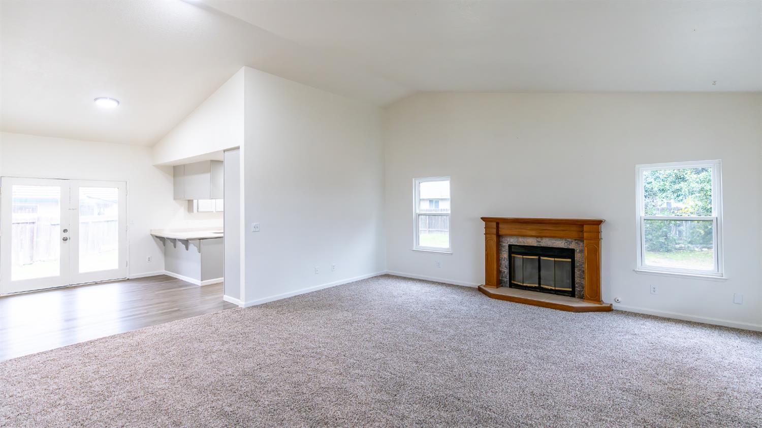 12501 Riverside Rd, Waterford, CA 95386