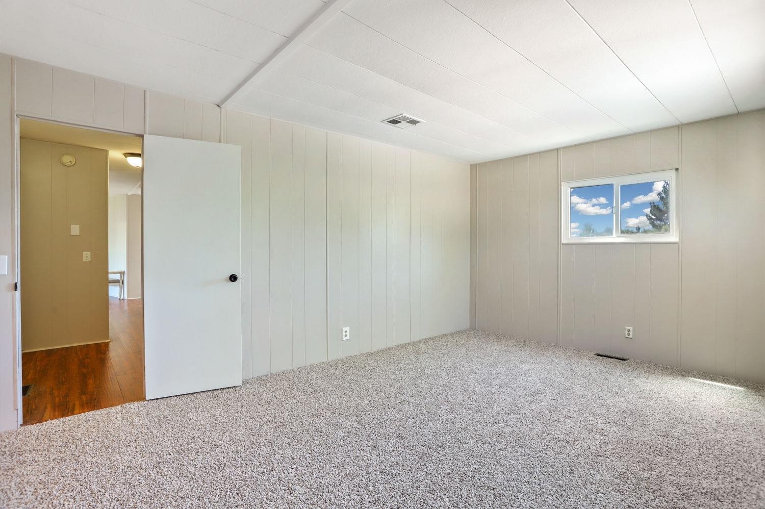 1830 Yosemite Ave #4, Manteca, CA 95336