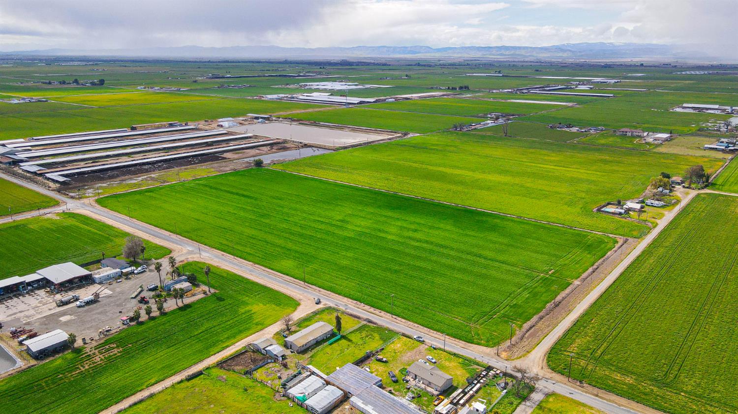 6425 S Prairie Flower Rd, Turlock, CA 95380