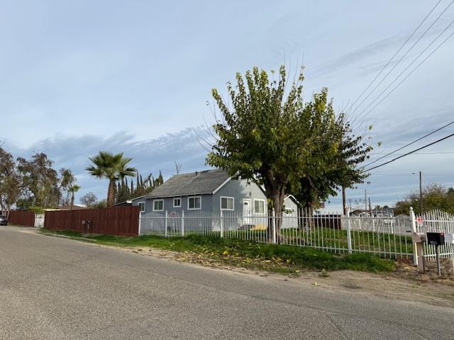 16286 Letteau Ave, Delhi, CA 95315