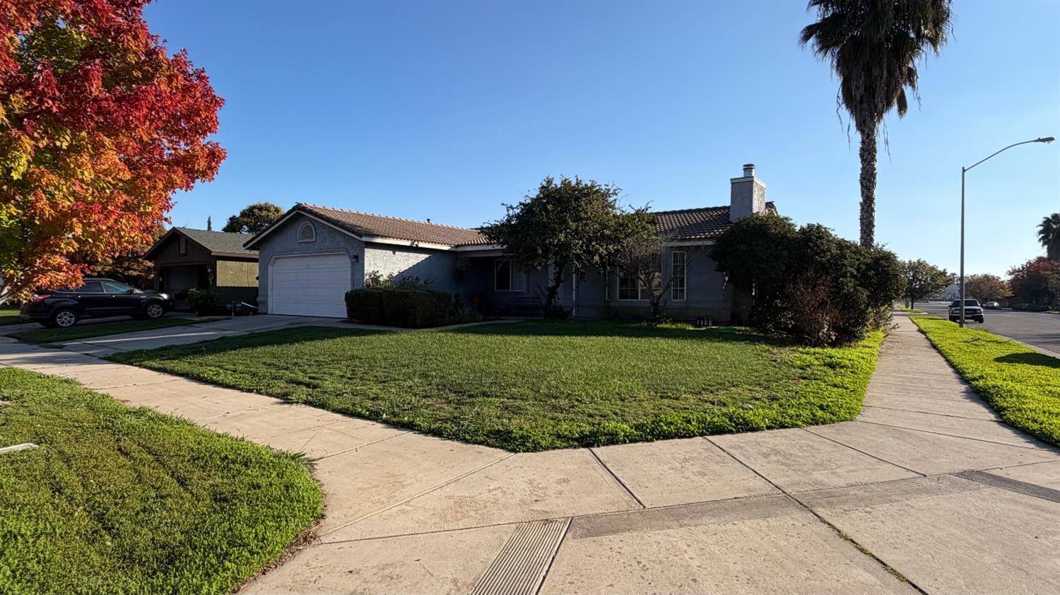 12 E San Clemente Dr, Merced, CA 95341