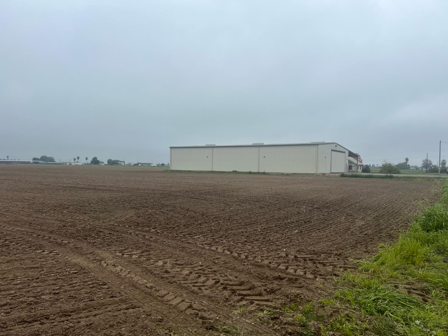 8631 Mitchell Rd, Ceres, CA 95307