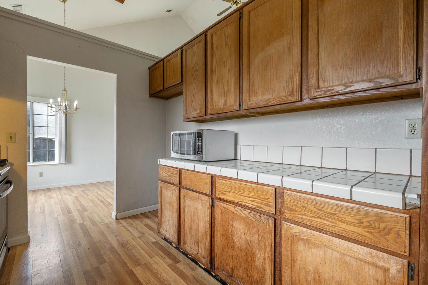 538 Chesterfield Dr, Patterson, CA 95363