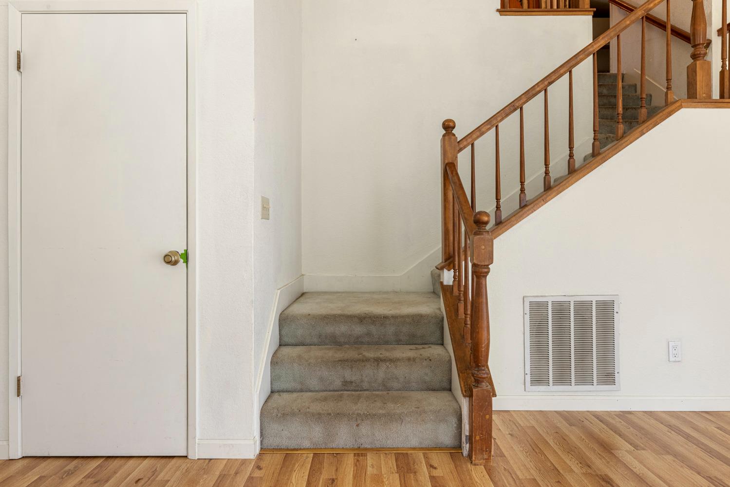 538 Chesterfield Dr, Patterson, CA 95363