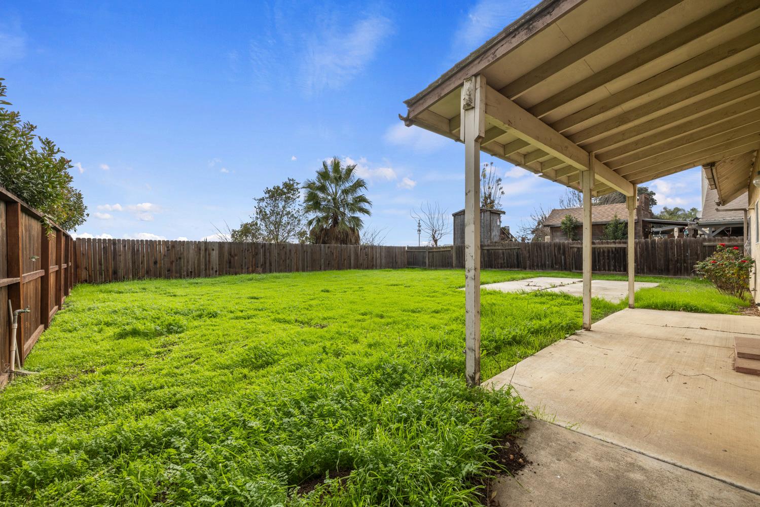 538 Chesterfield Dr, Patterson, CA 95363