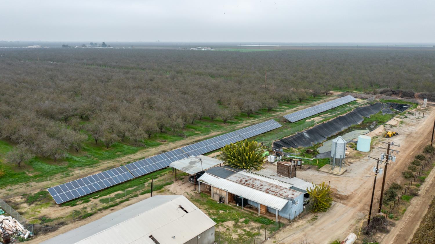 1941 N Dietz Rd, Earlimart, CA 93219