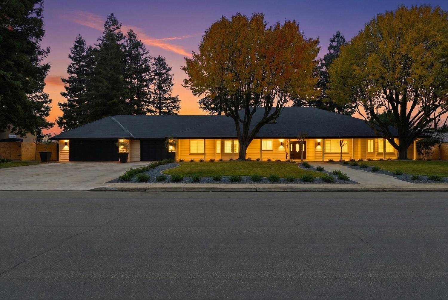 7304 Spy Glass Dr, Modesto, CA 95356