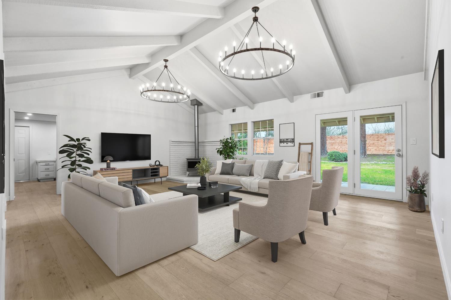 7304 Spy Glass Dr, Modesto, CA 95356