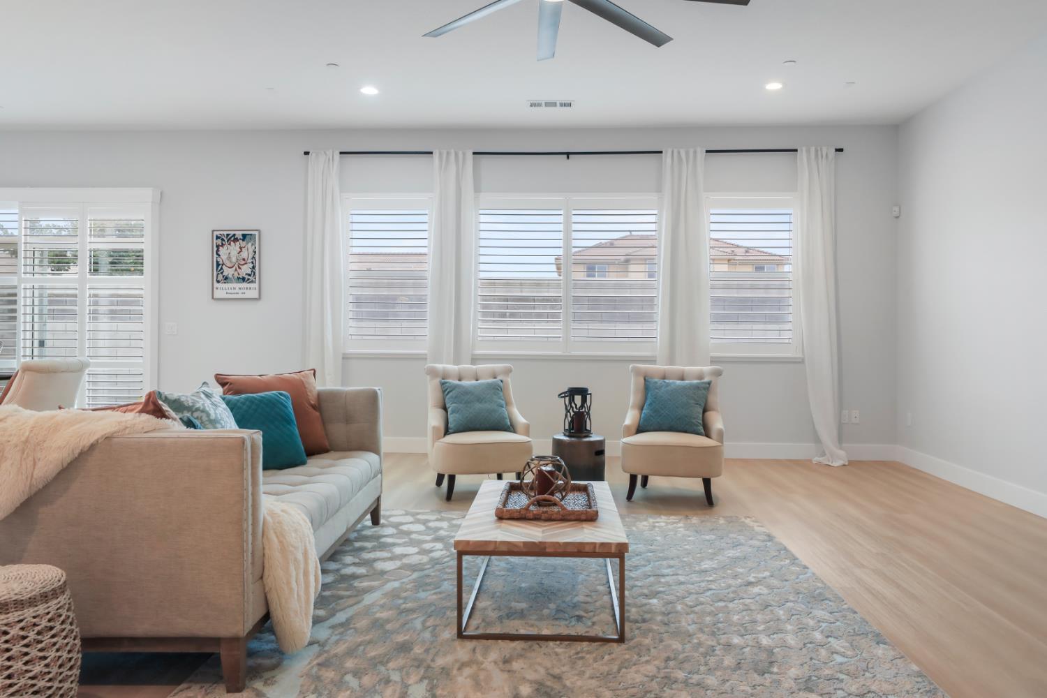 2545 Ava Julianna Way, Manteca, CA 95337