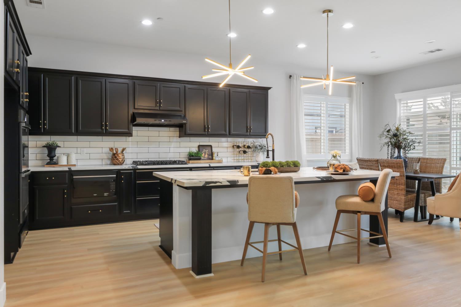 2545 Ava Julianna Way, Manteca, CA 95337