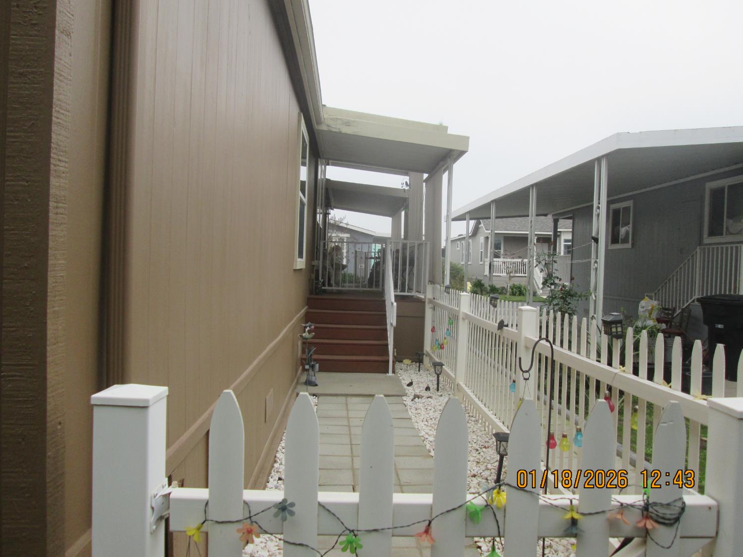 1525 Duke Dr, Livingston, CA 95334