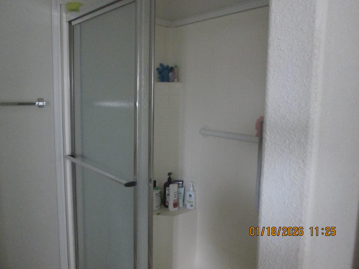 1525 Duke Dr, Livingston, CA 95334