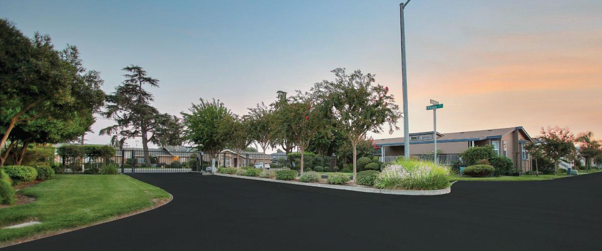 1525 Duke Dr, Livingston, CA 95334