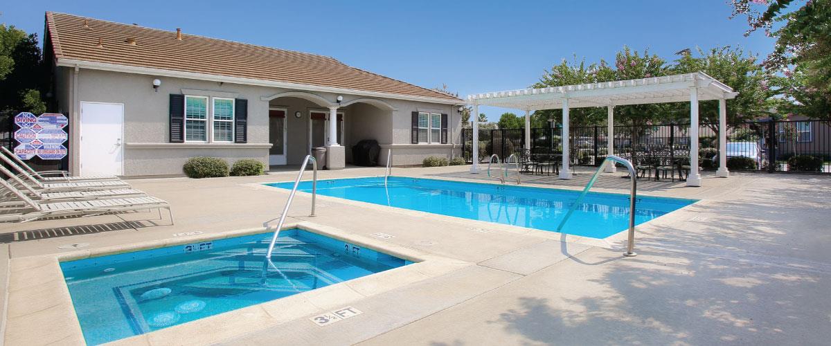 1525 Duke Dr, Livingston, CA 95334