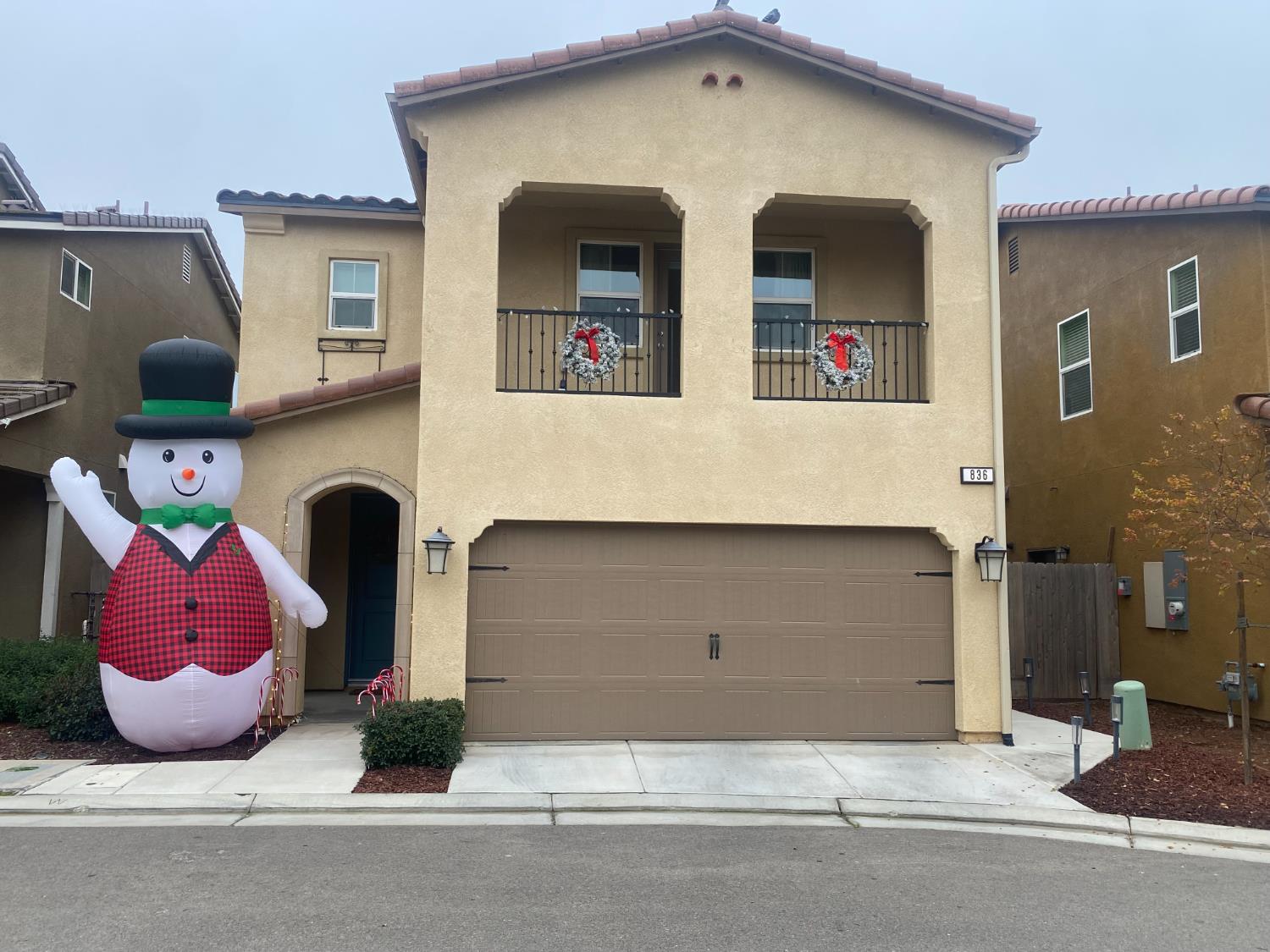 836 W Winchell Way, Madera, CA 93636