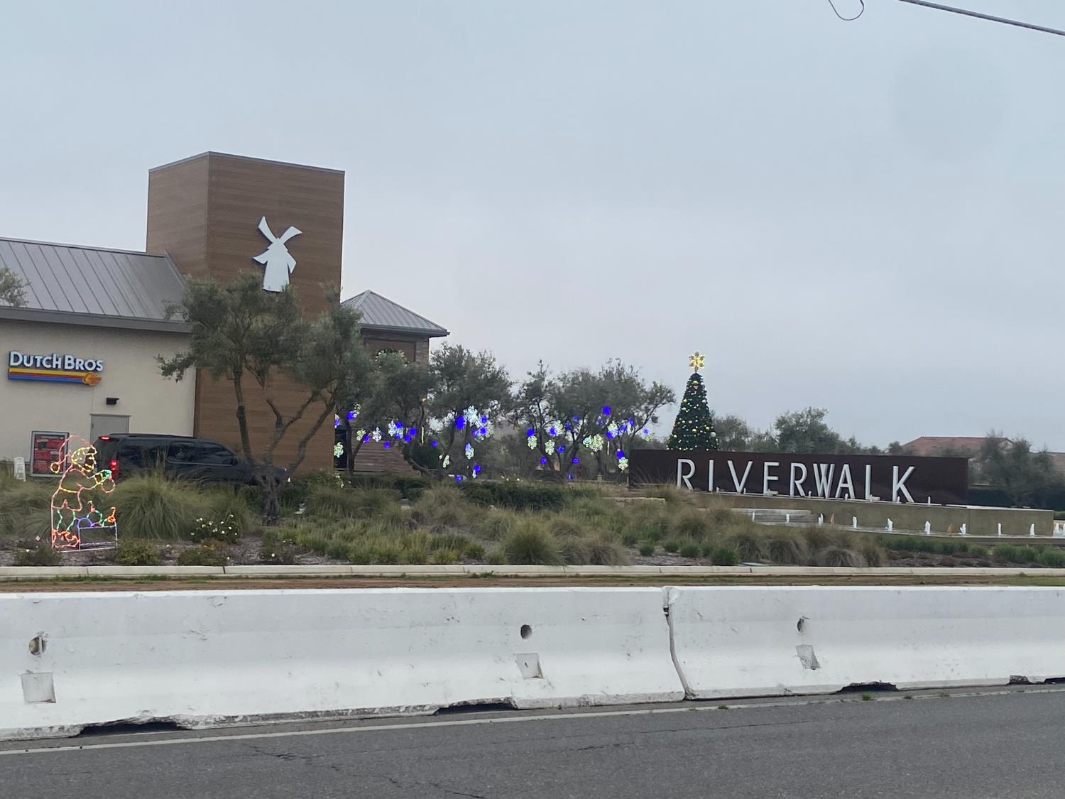 836 W Winchell Way, Madera, CA 93636