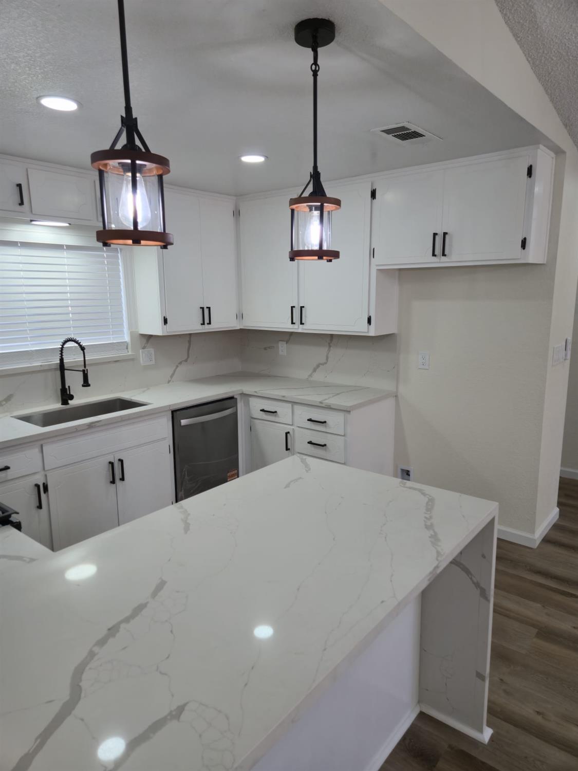 833 Pennington Pl, Modesto, CA 95356