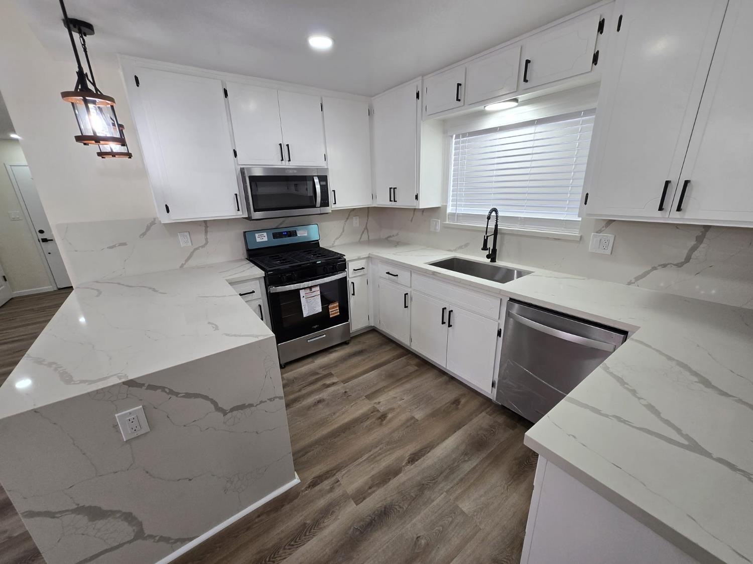 833 Pennington Pl, Modesto, CA 95356