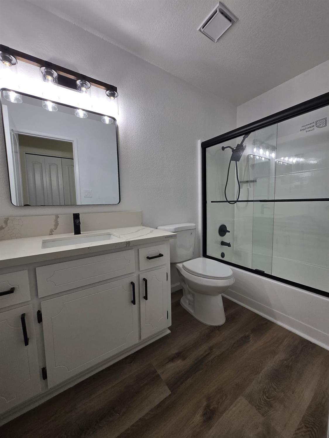 833 Pennington Pl, Modesto, CA 95356