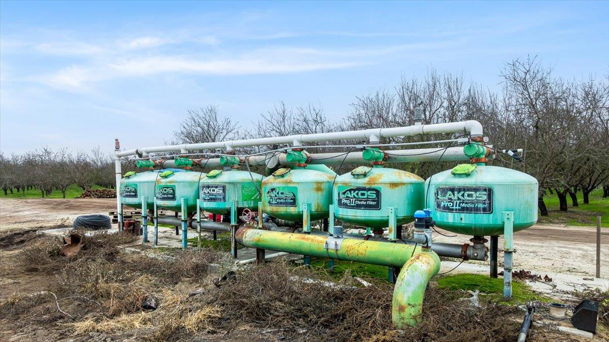 20339 Sexton Rd, Escalon, CA 95320