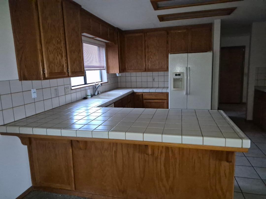 9726 Banderilla Dr, La Grange, CA 95329