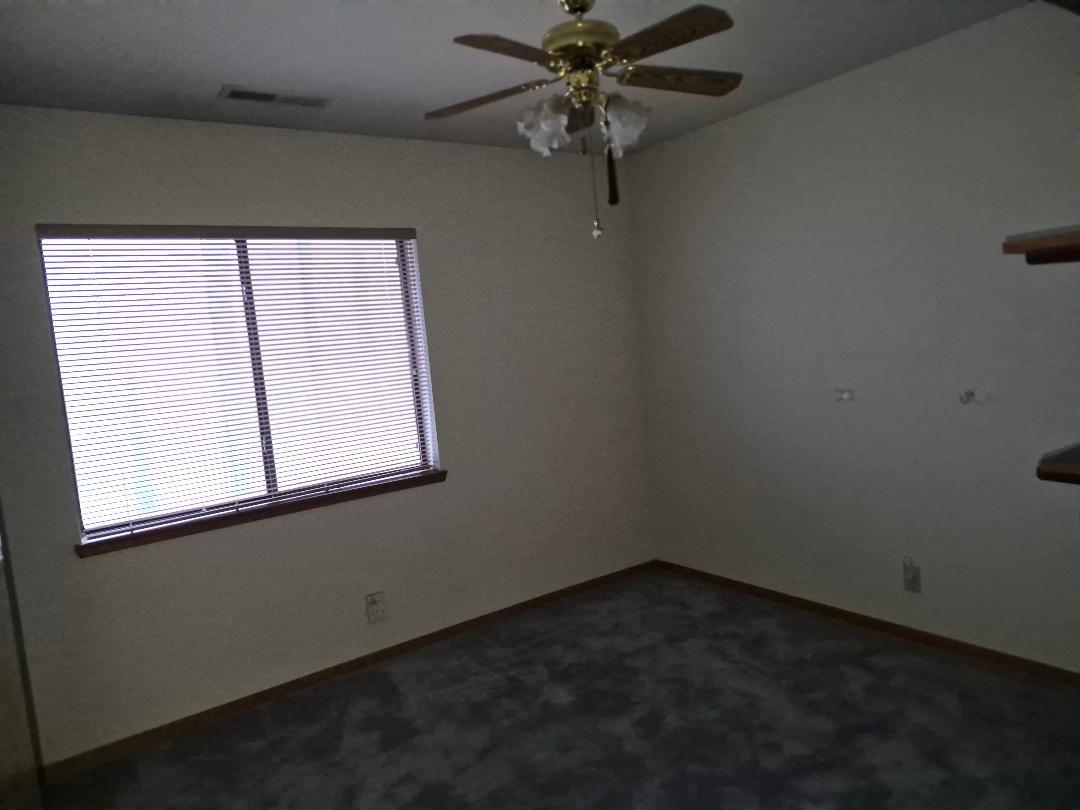 9726 Banderilla Dr, La Grange, CA 95329