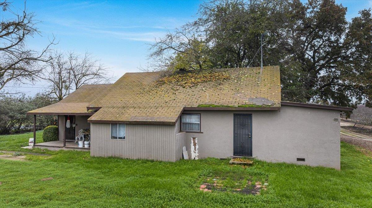 20339 Sexton Rd, Escalon, CA 95320