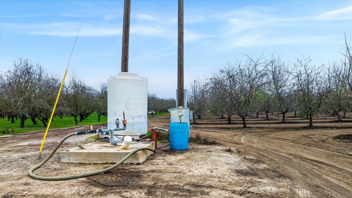 20339 Sexton Rd, Escalon, CA 95320