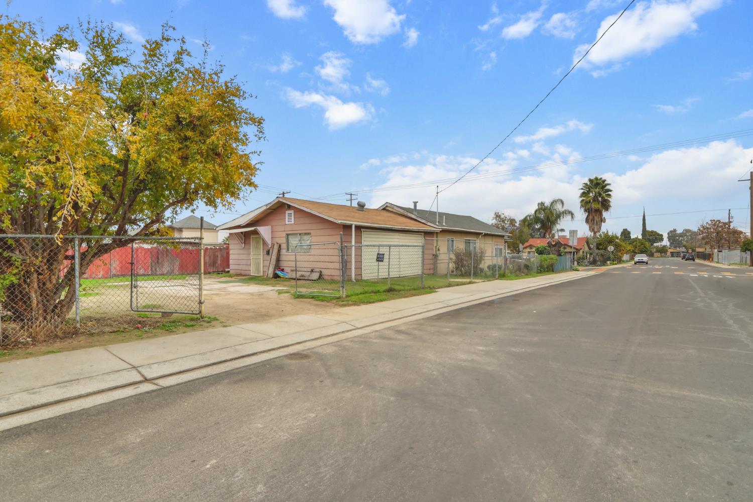 212 El Paso Ave, Modesto, CA 95351