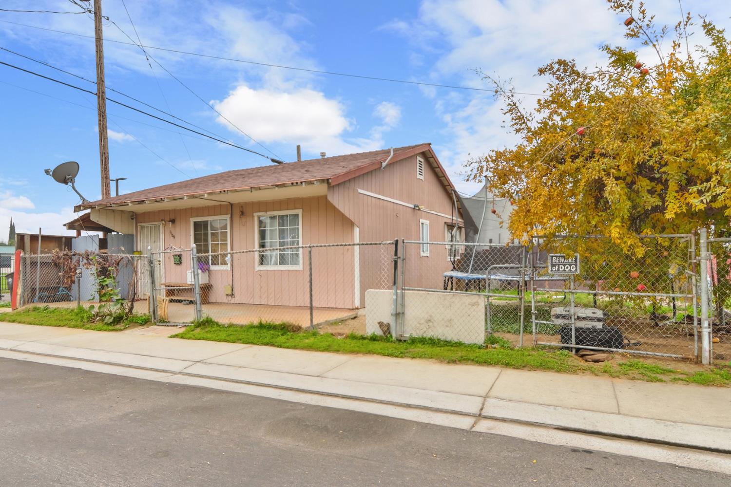 212 El Paso Ave, Modesto, CA 95351