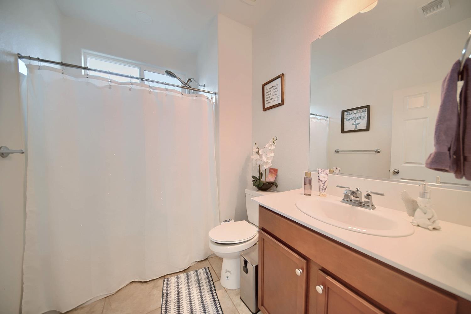 1958 Maiden Grass Ave, Manteca, CA 95337