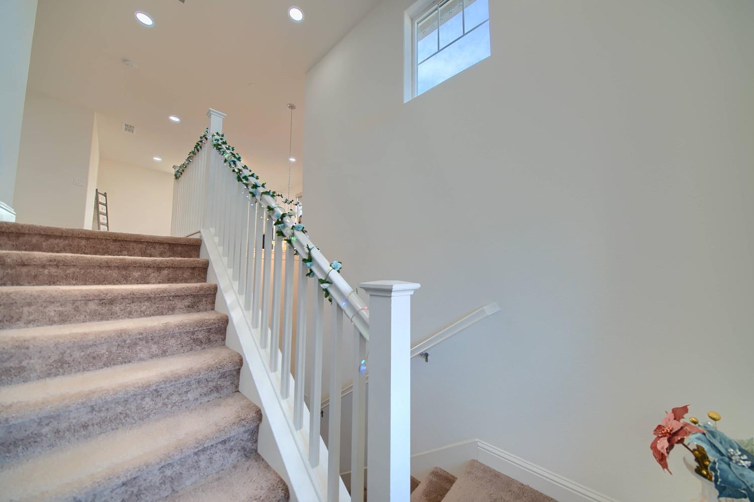 1958 Maiden Grass Ave, Manteca, CA 95337