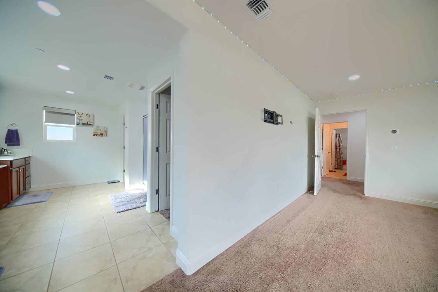 1958 Maiden Grass Ave, Manteca, CA 95337