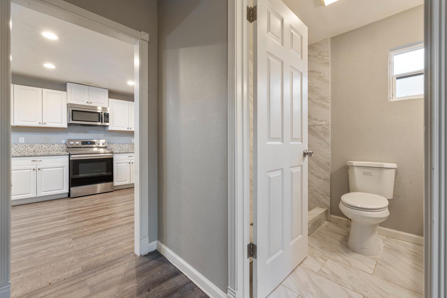 1820 Julian Ave, Modesto, CA 95354