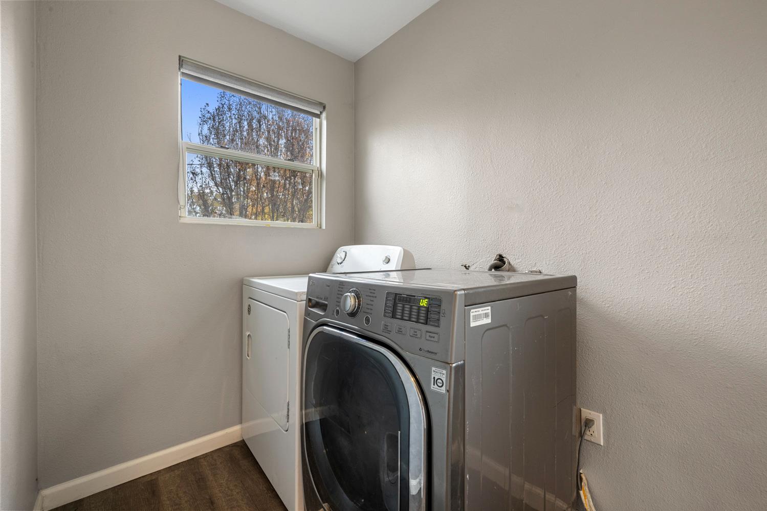 1820 Julian Ave, Modesto, CA 95354