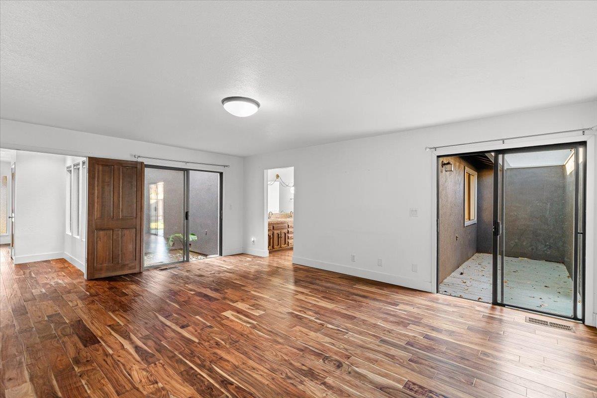 2117 Manitoba Ct, Modesto, CA 95356