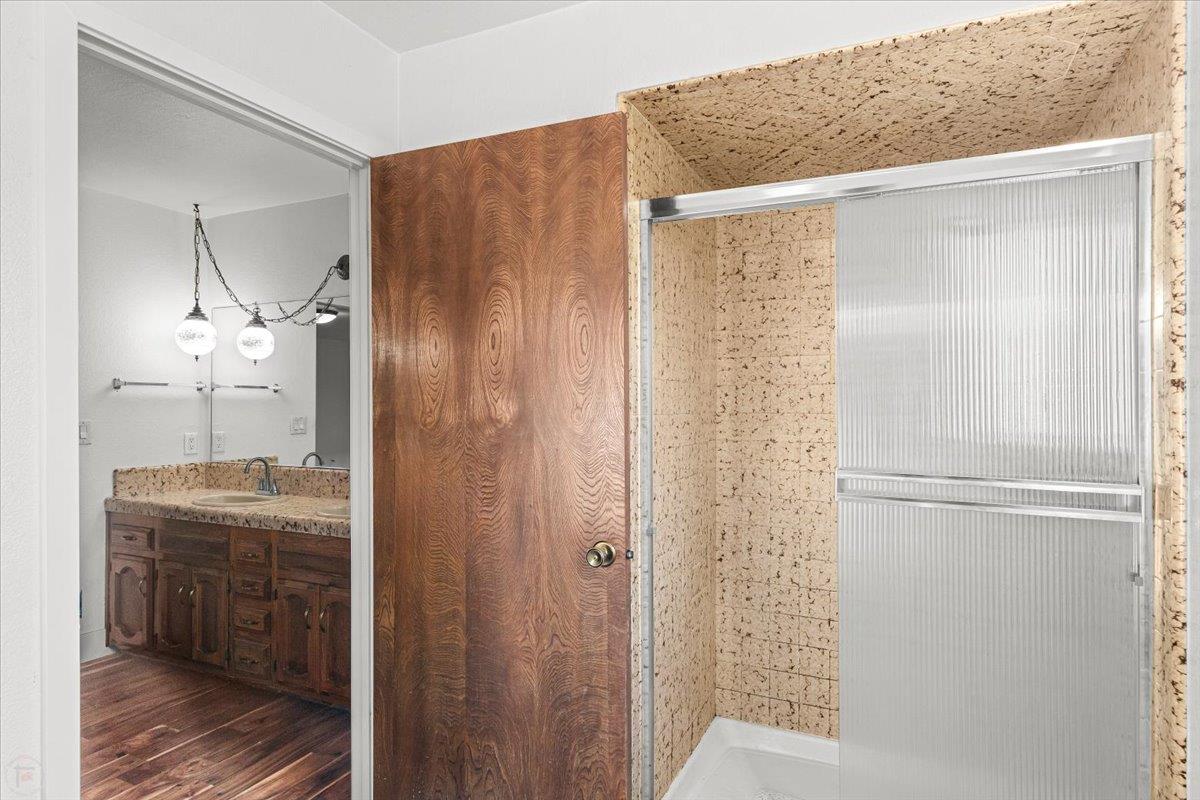 2117 Manitoba Ct, Modesto, CA 95356