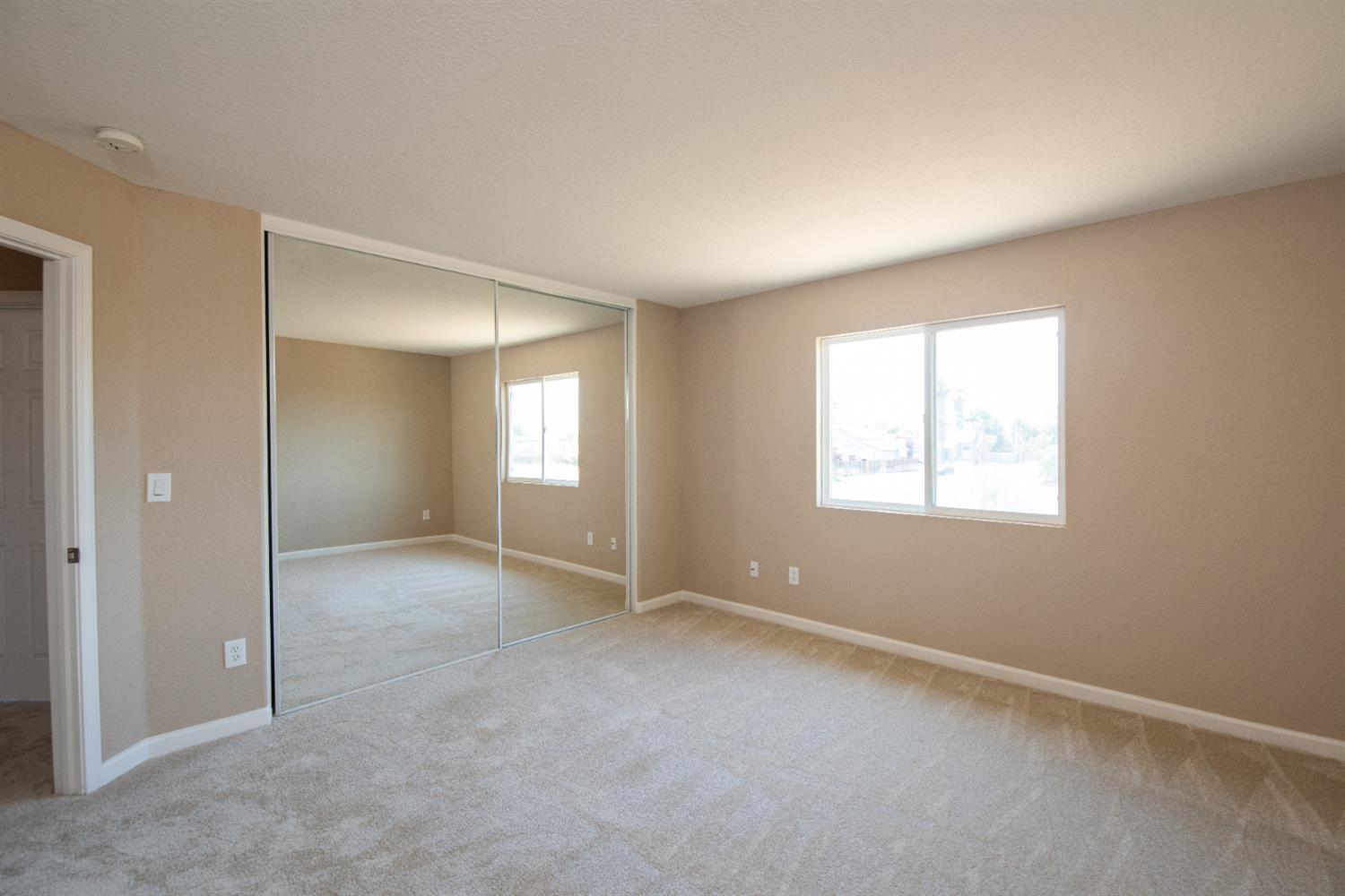 1992 Valenzuela Ct, Manteca, CA 95336