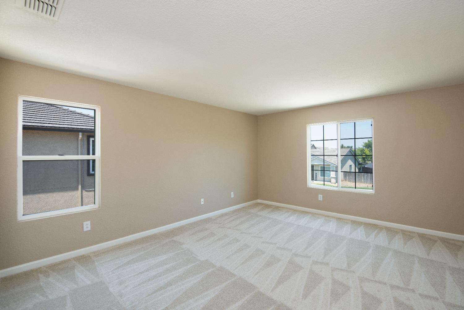 1992 Valenzuela Ct, Manteca, CA 95336